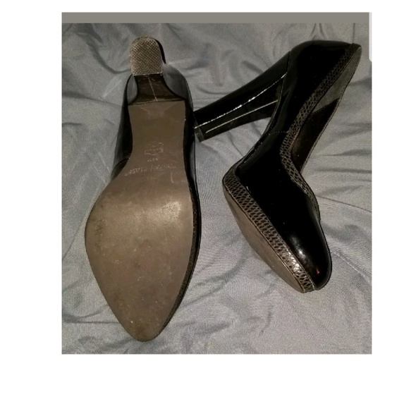 Black Patent Stiletto Heels - Picture 3 of 4